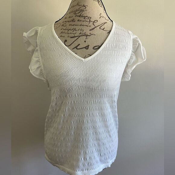 NWT LOFT Smocked Flutter V-Neck Top - Picture 1 of 3